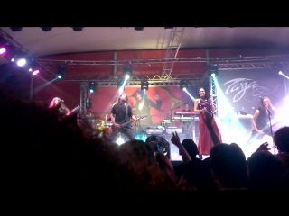 Tarja goldfinger (live in fortaleza )