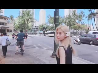 Momo was filming sana behind her, so sana showed off their couple ring to the camera (the one that says ‘the time now is preciou