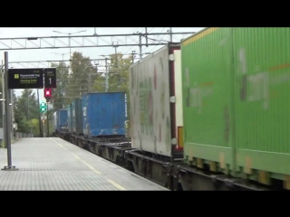 Cargonet br 185 freight train from trondheim to alnabru passing lillehammer 5702