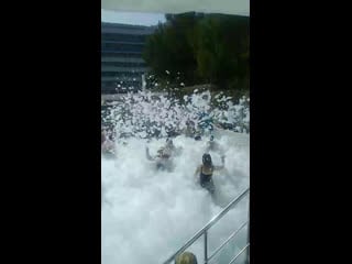 Live waterplanet hotel and aquapark