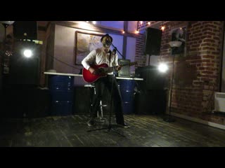 Ronen cliff hotel califirnia