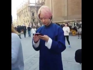 Heechul calling a girl mi reina after she called him mi rey makes me heart go whoosh