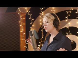 Charlie brown christmas mashup vince guaraldi pomplamoose