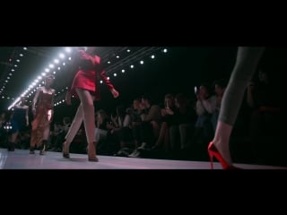 Portnoy beso at #mbfwrussia