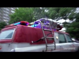 Entertainment weekly takes a joy ride in new ecto 1 from ghostbusters (2016)