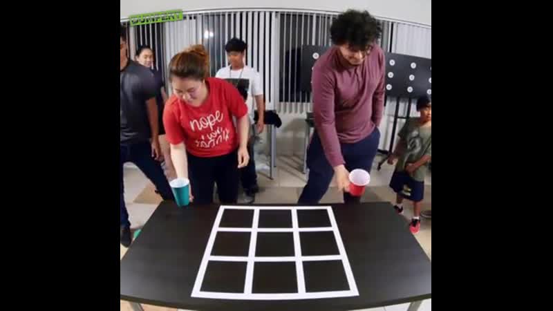 Крестики нолики на современный лад