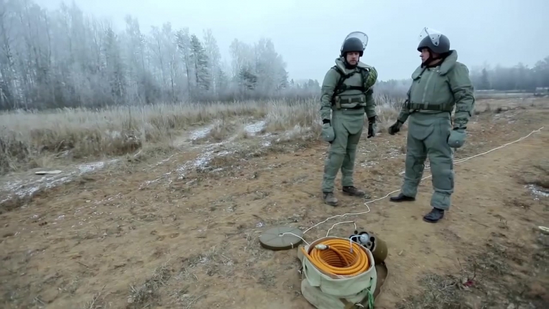 Заряд разминирования тропа в действии