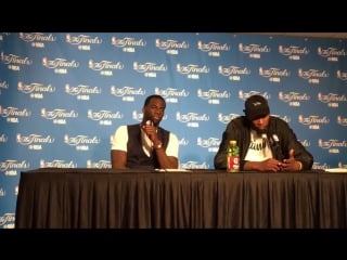 Draymond green gets into it with a reporter when asked about his emotions on the court