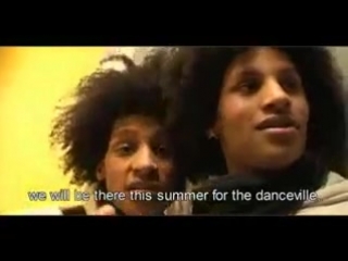 Danceville'2010 niako, salas and twins look