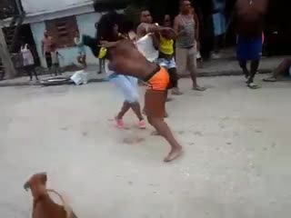 Pelea de mujeres en cuba 2