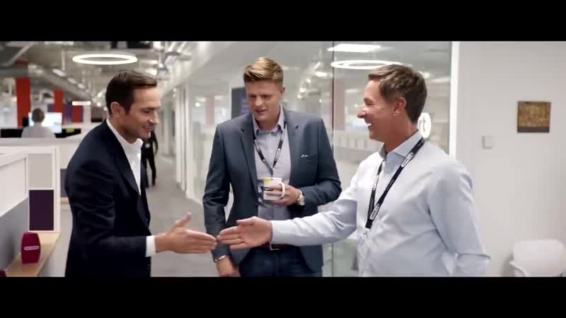 Live scenes as frank lampard goes in for talks at chelsea cfc