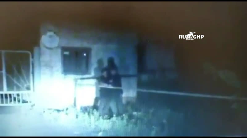 Украинский террорист взял в заложники ещё одного полицейского и скрылся в лесу и вот, 1 августа, его ликвидировал снайпер