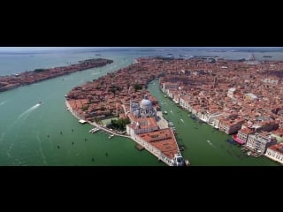Travel venice in a minute aerial drone videos expedia