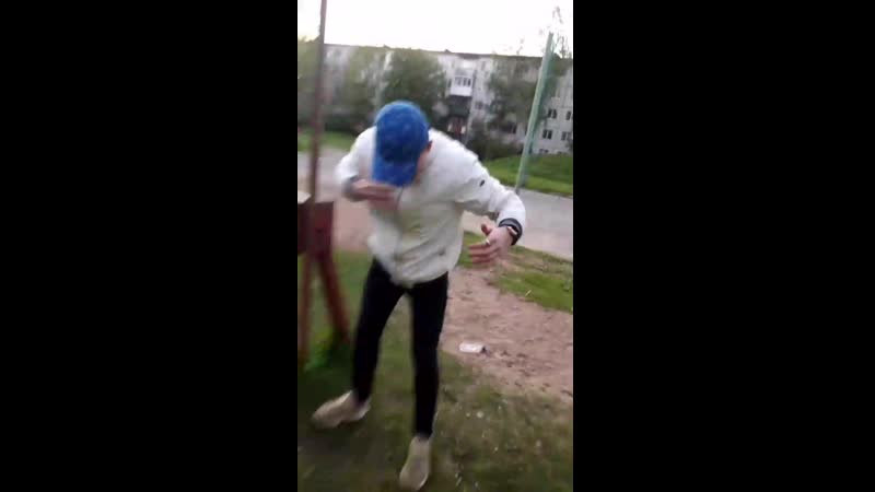 Подтягивание с бутылкой