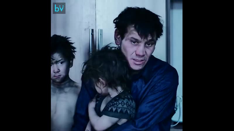 Отец одиночка жил с молодые три месяца в заброшенном доме