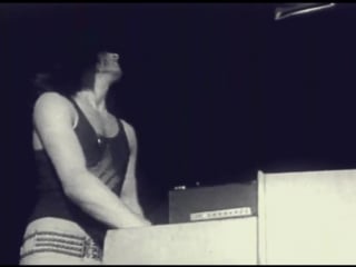 Yes every little thing ⁄ somethings coming live in wiesbaden 1969