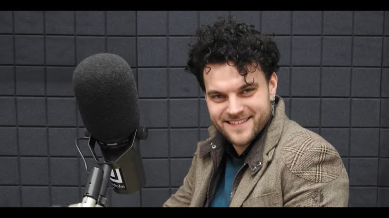 Спявак uzari за мяжой прынцыпова выступае па беларуску чаму?