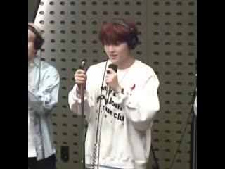 Doyoungs voice is amazing ahhhh it makes my heart melt really really doyoung cut 김도영 도영 キムドヨン treasure 트레저 doyoung