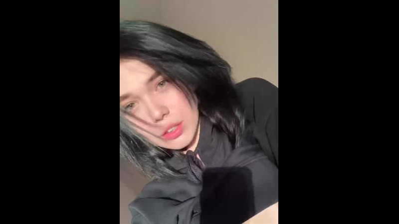 Красивая русская студентка любит светить сисечками! (6)