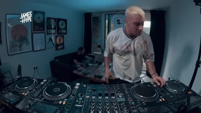 James hype live stream #stayhome #withme 22/07/20