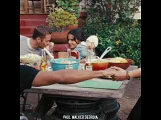 𝙋𝘼𝙐𝙇 𝙒𝘼𝙇𝙆𝙀𝙍 // family