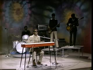Stevie wonder never dreamed youd leave in summer