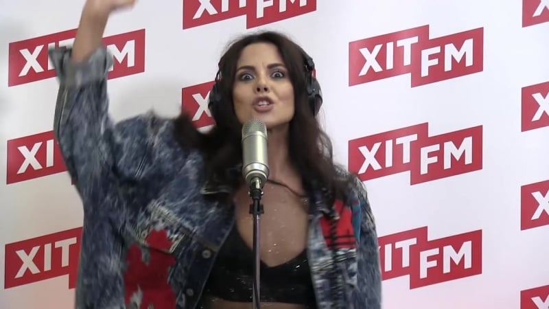 Nk настя каменських тримай (live фан зона хіт fm)