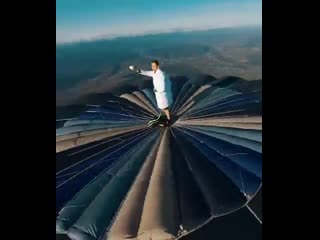 На большом воздушном шаре (vhs video)