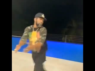 Orville expressionz bruk up