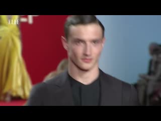 [elle] watch how gracefully these models fall | elle