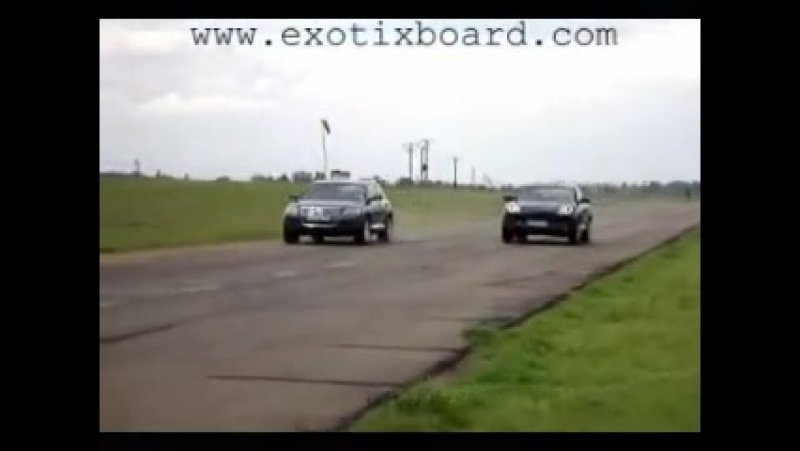 Vw touareg v10 tdi vs porsche cayenne turbo