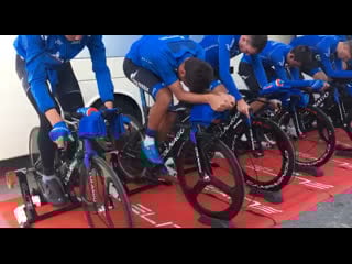 Разминка перед командной гонкой