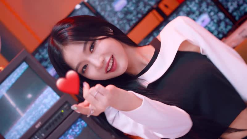 Stayc (스테이씨) – so bad