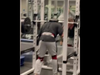 Milos sarcev squats 🏋️