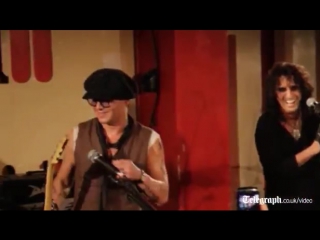 Johnny depp plays guitar for alice cooper