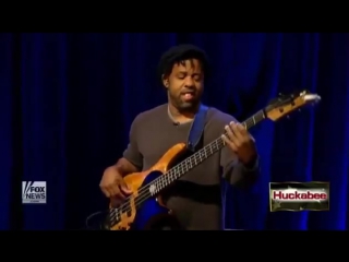 Victor wooten amazing grace (live on huckabee)