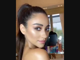 Shay mitchell on laura polko's instagram (18 ноября 2018)