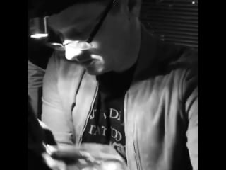 Каст «мстителей» делает татуирои [6]