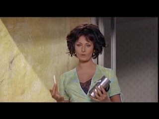 Sophia loren & vittorio gassman questi fantasmi 1967 (scena della ricetta del caffè napoletano)