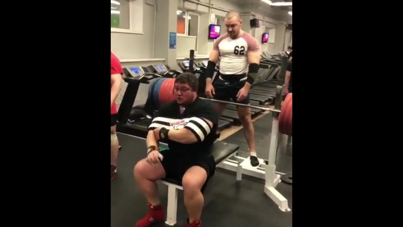 Роман абиджба жмёт в софт экипирое 380 кг !!