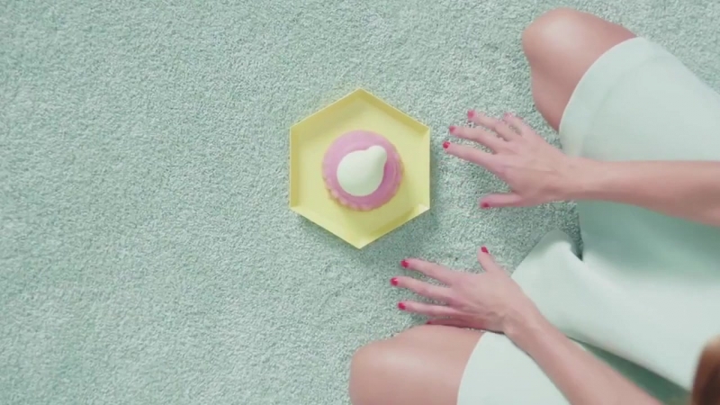 Французская реклама немецкого сексшопа