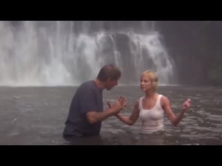 Харрисон форд и энн хеч змея в трусиках (шесть дней, семь ночей)