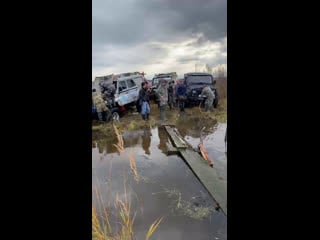 Қыз үйде мастурбация жасайды Жалаңаш майлылардың биі