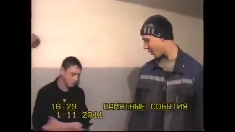 Старая классика поймали и наказали крысу в коллективе