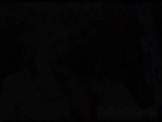 Красотке селене 18,но уже всё знает про это