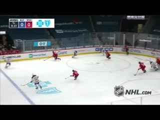 Linus ullmark stretches across to make unbelievable save