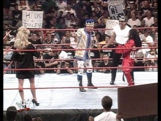 [wrestling museum]wwf fully loaded 1998 sable vs jacqueline (bikini contest)