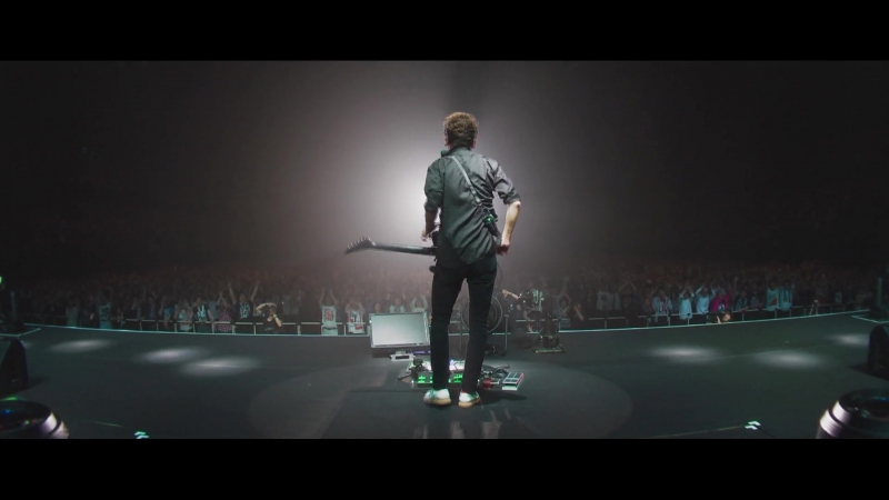 Tomoyasu hotei (布袋寅泰) guitarhythm live 2016 ~legend of future~ part 2