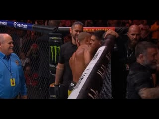 Эдсон барбоза билли куарантилло полный бой ufc on espn 44 holloway vs allen apr / 15 / 2023