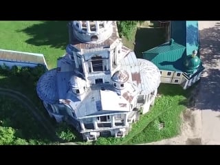 Секс на колокольне монастыря